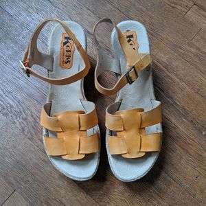 Kork-Ease Mustard Yellow Wedges size 9